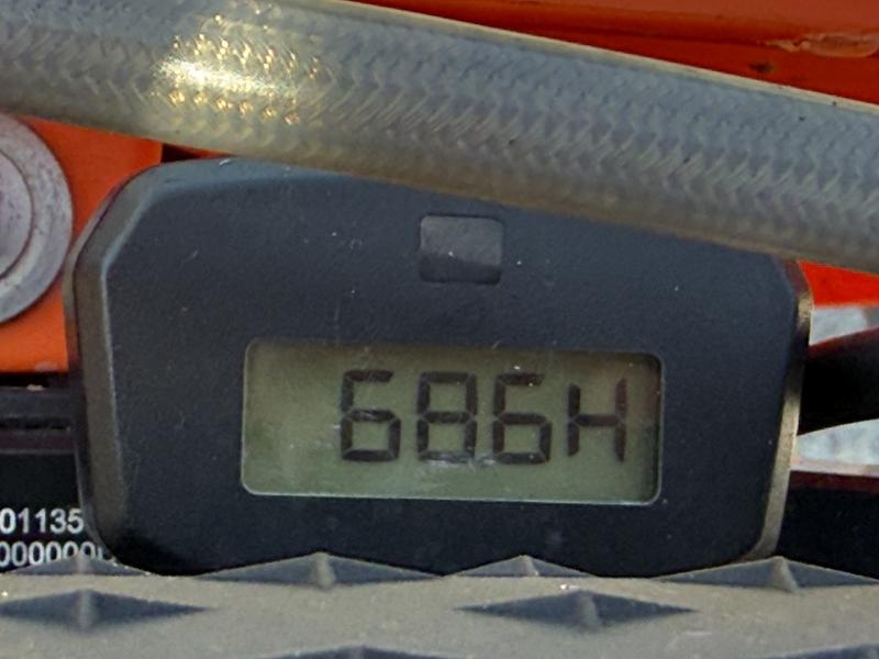 EEC5F623-F360-429D-ADFC-07FDEC526277