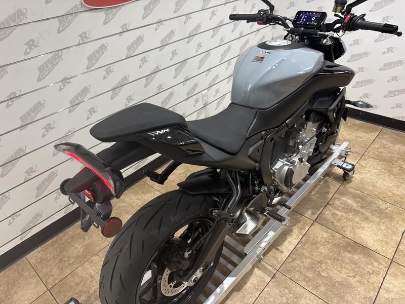 F06C8B99-2C58-404D-8EFB-362733425596