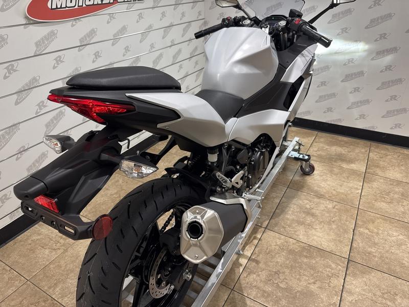 F6280FF4-189F-488D-BFFC-C7C73D016057