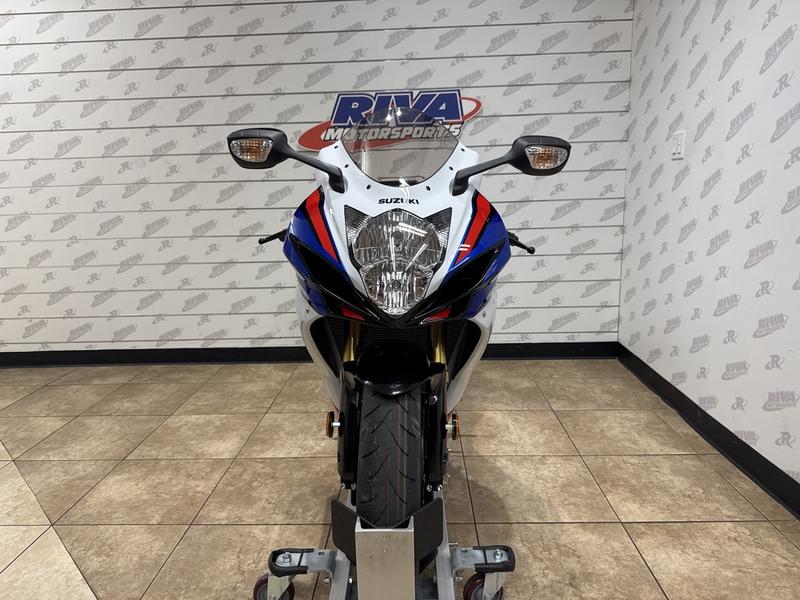 FAC321E8-B022-4649-BD6B-C5822277CBD7