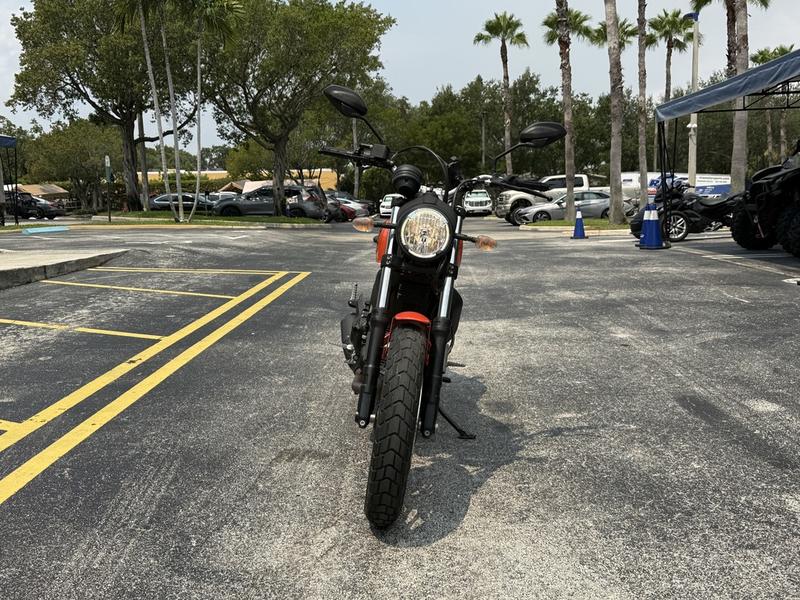 FB2C7A2D-EB5D-4DCA-9157-3B1F259806F6