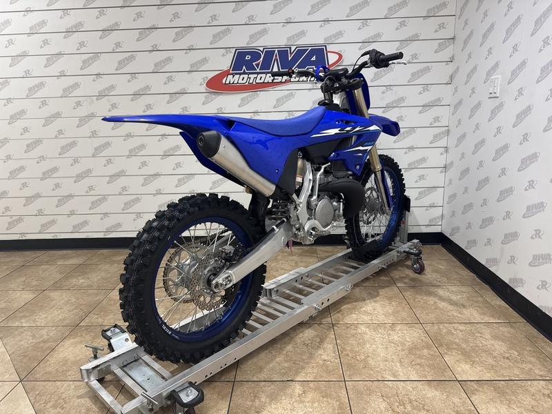 FC45EF92-40C5-4F0A-BE4A-F7A32914D5EE